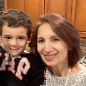 Meet your Posher, Sousan